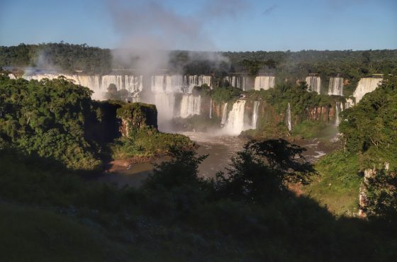 Cataratas do Iguaçu: Atração Principal do Brasil e da América do Sul