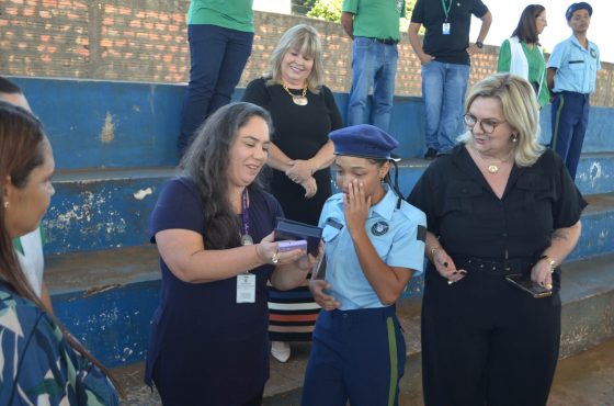 Estudante de colégio cívico-militar vence concurso de redação