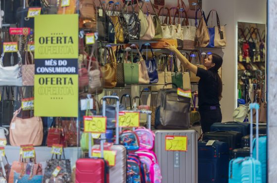 Empresas sendo abertas rapidamente no Paraná em junho